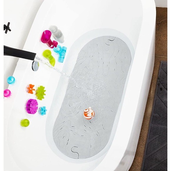 Baby boon kids bath mat gray with suction & hook